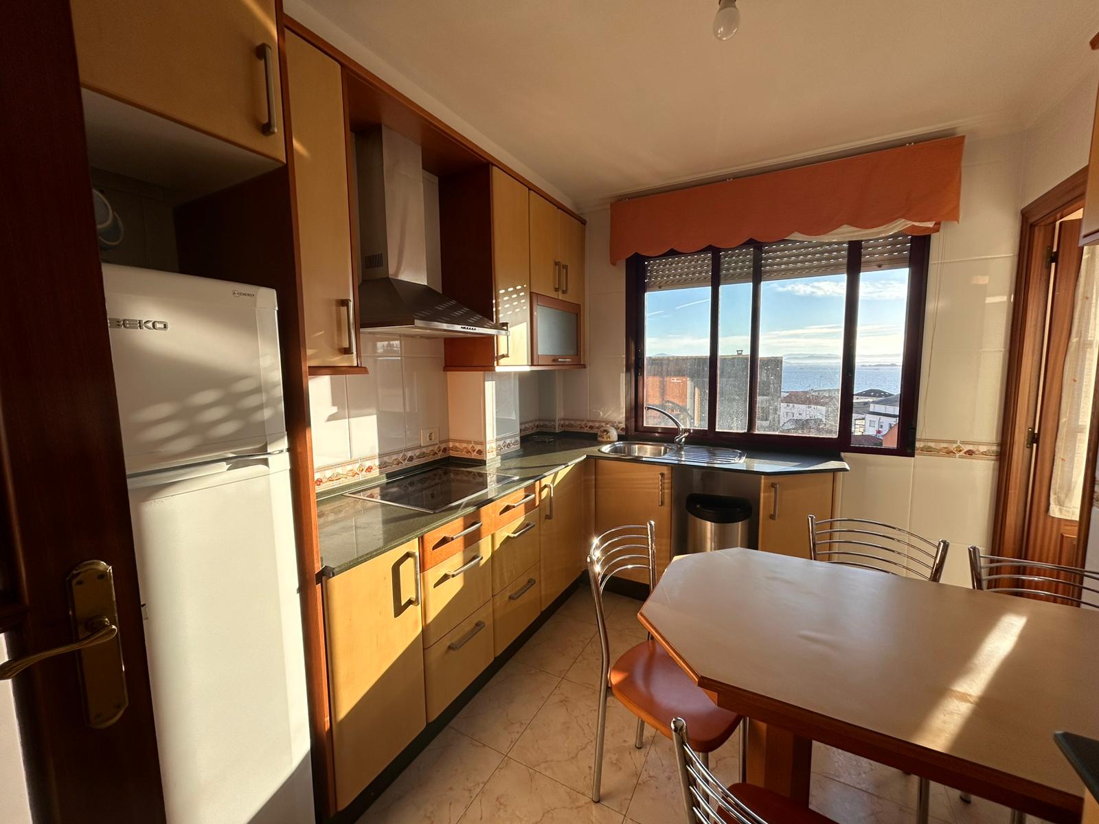 PISO DE TRES HABITACIONES EN FAFIÁN