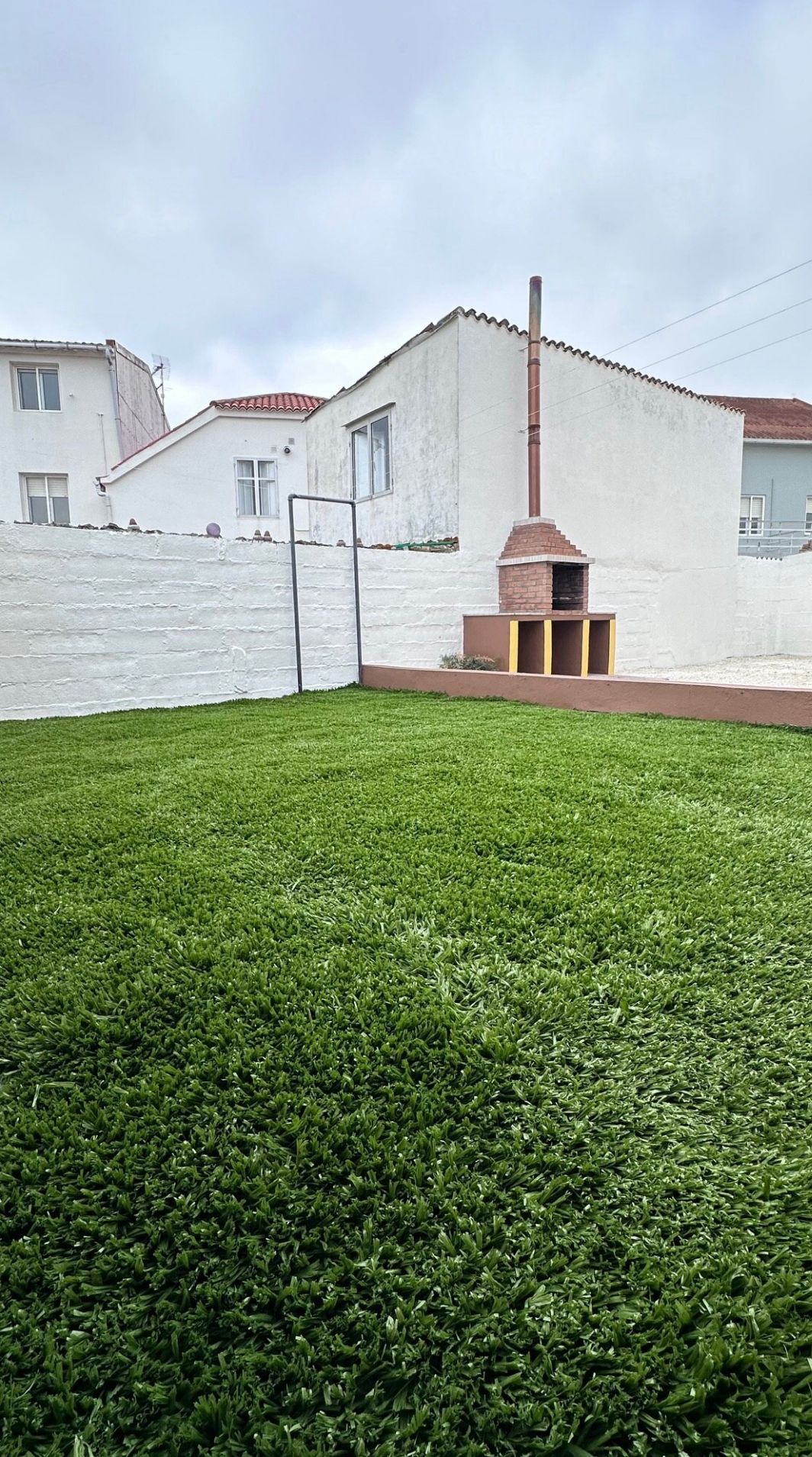 SE VENDE CASA A POCOS METROS DE LA PLAYA - CASTIÑEIRAS, RIBEIRA