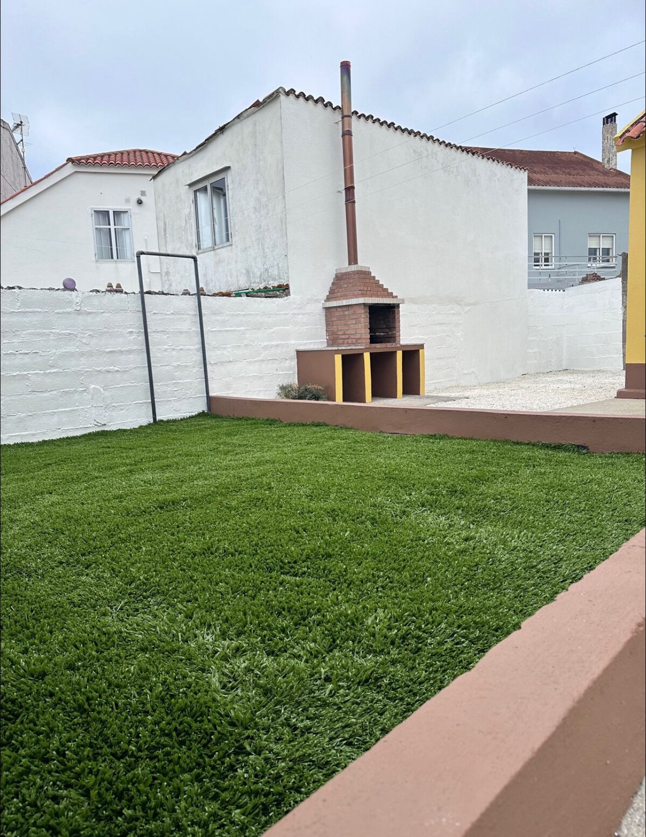 SE VENDE CASA A POCOS METROS DE LA PLAYA - CASTIÑEIRAS, RIBEIRA