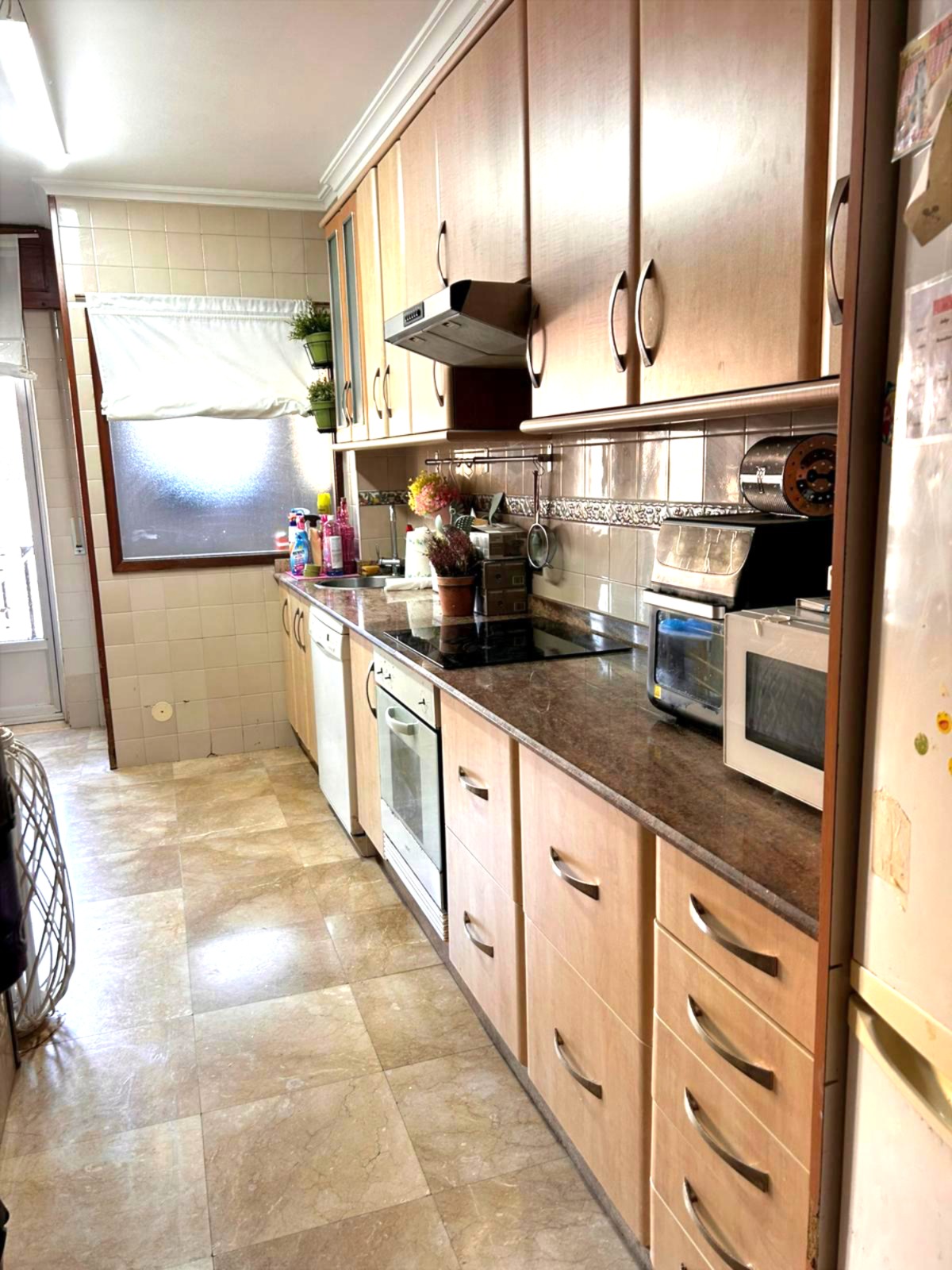 ¡EXCLUSIVA! PISO DE 4 HABITACIONES EN EL CORAZÓN DE RIBEIRA - 120 M² 