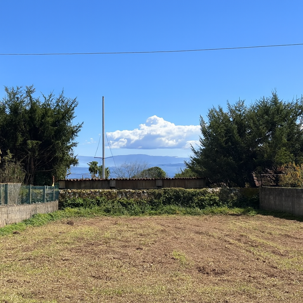 ¡FINCA ÚNICA CON VISTAS AL MAR EN PALMEIRA (RIBEIRA)! INSUELA, 530M² A PASOS DE LA PLAYA