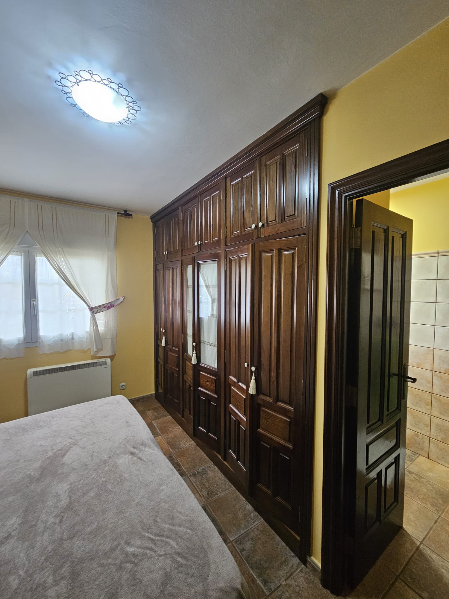 CASA RUSTICA EN AGUIÑO CON TERRENO