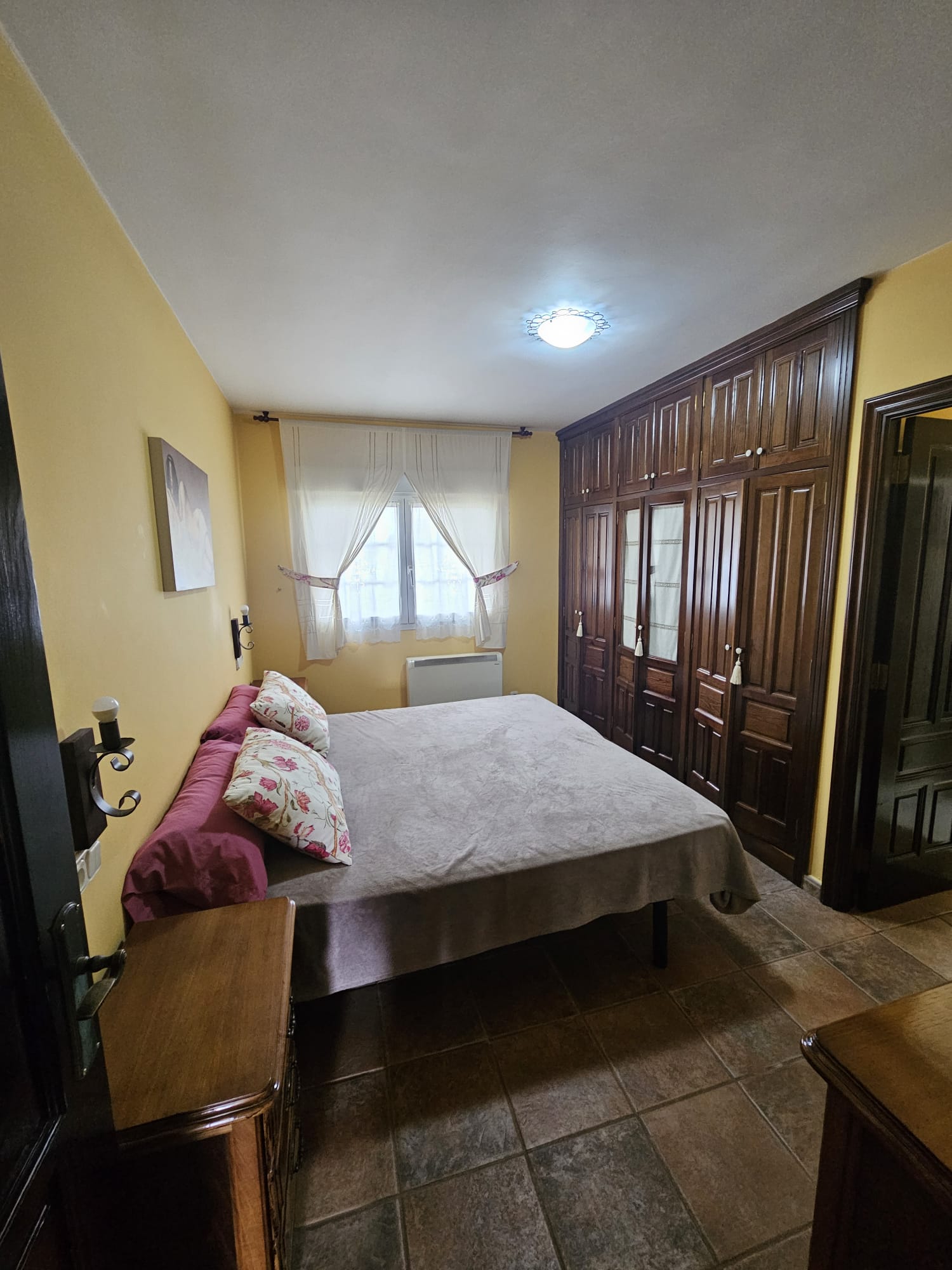 CASA RUSTICA EN AGUIÑO CON TERRENO