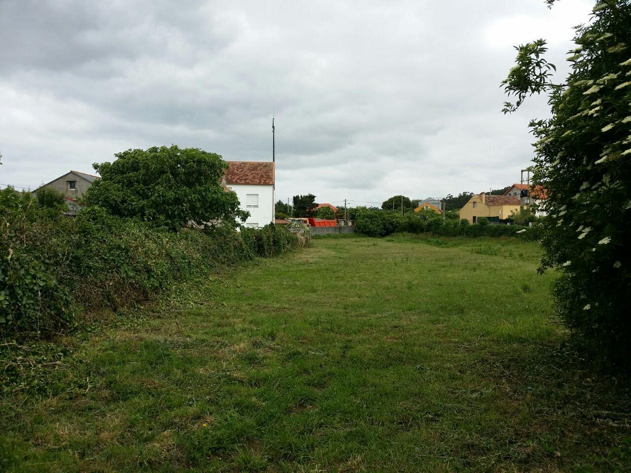 ¡OPORTUNIDAD ÚNICA PARA CONSTRUCTORES EN CASTIÑEIRAS!