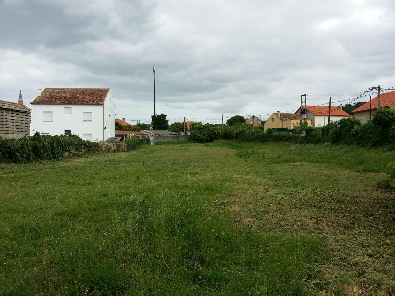 ¡OPORTUNIDAD ÚNICA PARA CONSTRUCTORES EN CASTIÑEIRAS!