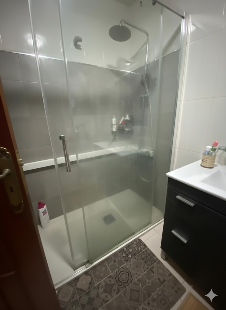 ÁTICO DE 144 M² EN EL CENTRO DE RIBEIRA CON TERRAZA Y ASCENSOR