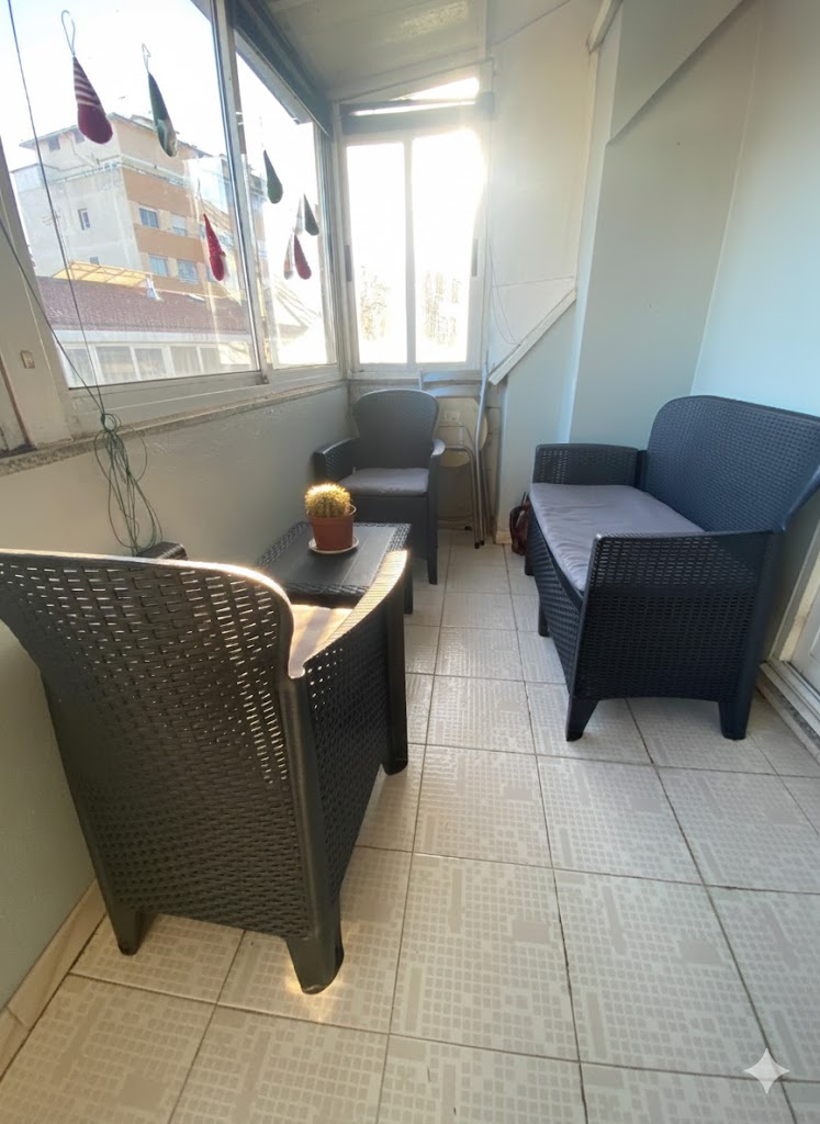 ÁTICO DE 144 M² EN EL CENTRO DE RIBEIRA CON TERRAZA Y ASCENSOR