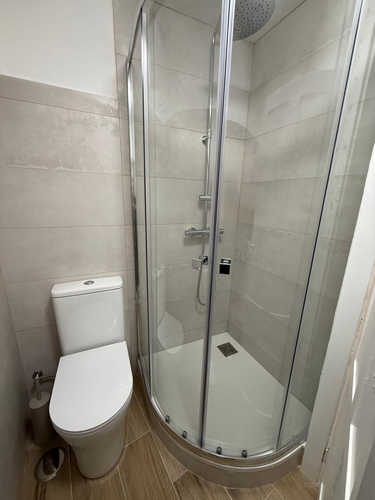 ALQUILER DE ESTUDIO EN PLENO CENTRO DE RIBEIRA