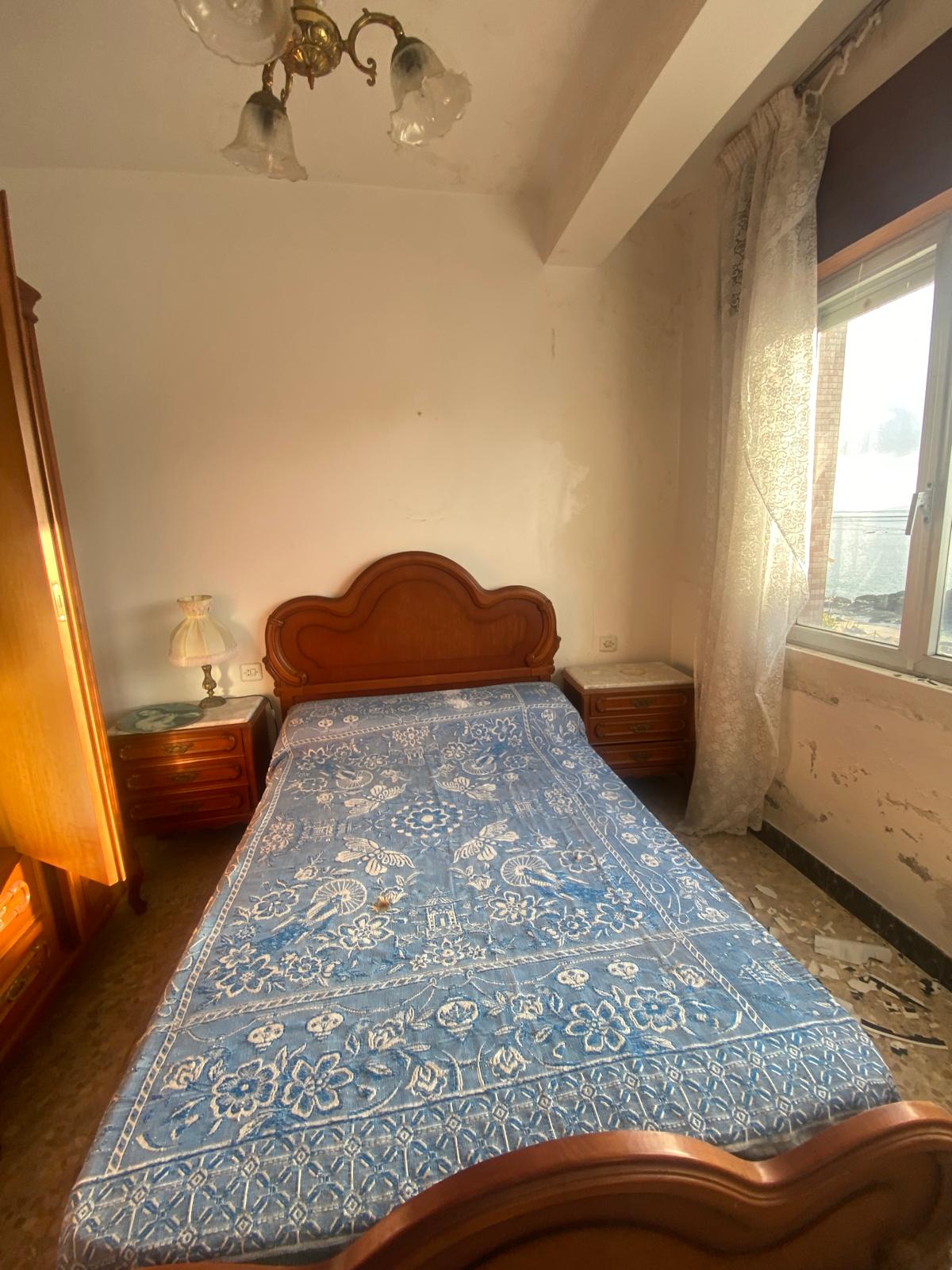  CASA CON DOS VIVIENDAS INDEPENDIENTES Y VISTAS AL MAR EN CASTIÑEIRAS – RIBEIRA