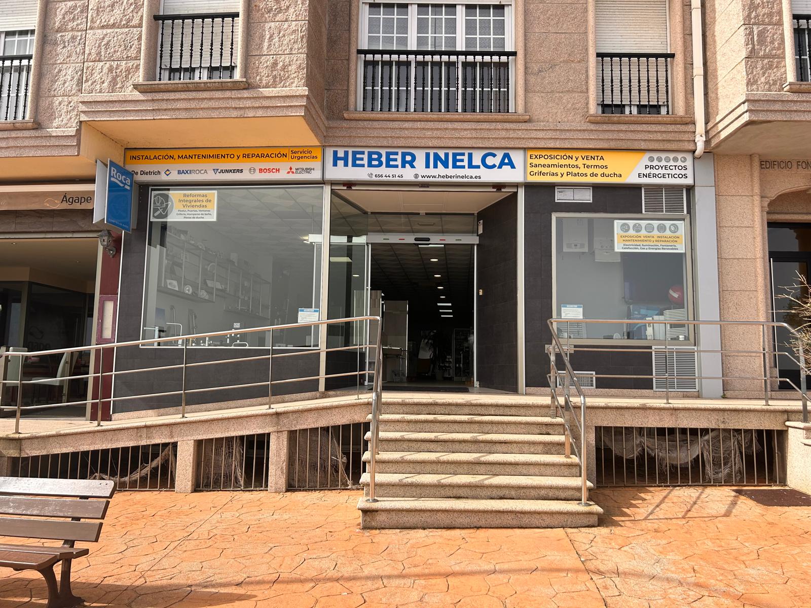 SE VENDE LOCAL COMERCIAL FRENTE AL MAR