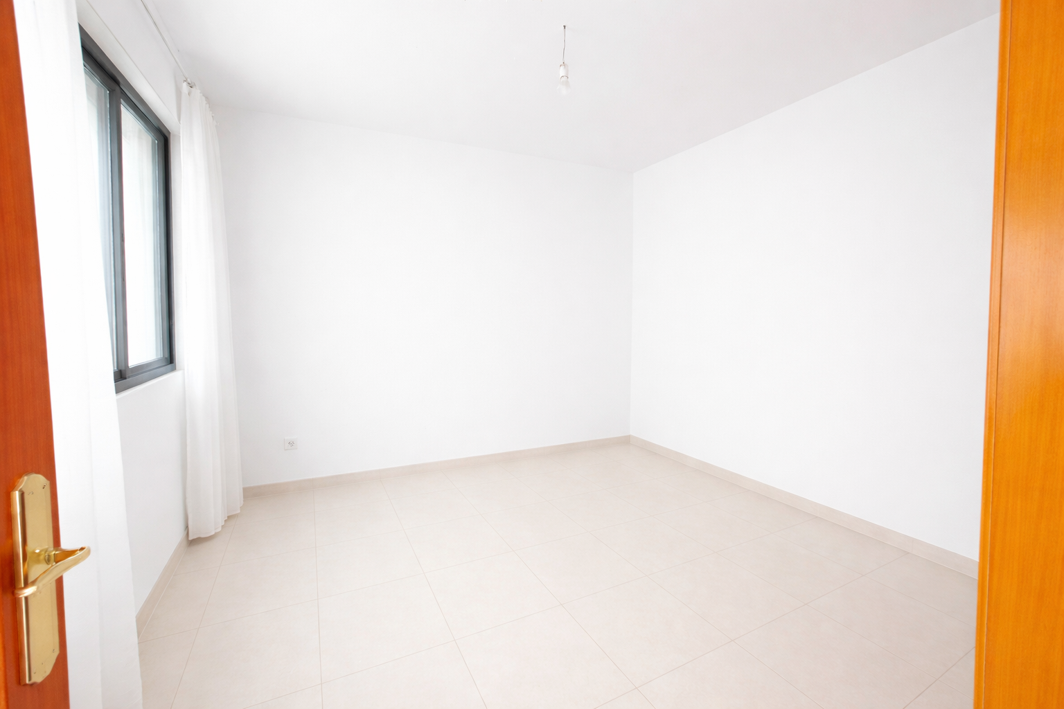 APARTAMENTO EN AGUIÑO A 200 METROS DE LA PLAYA