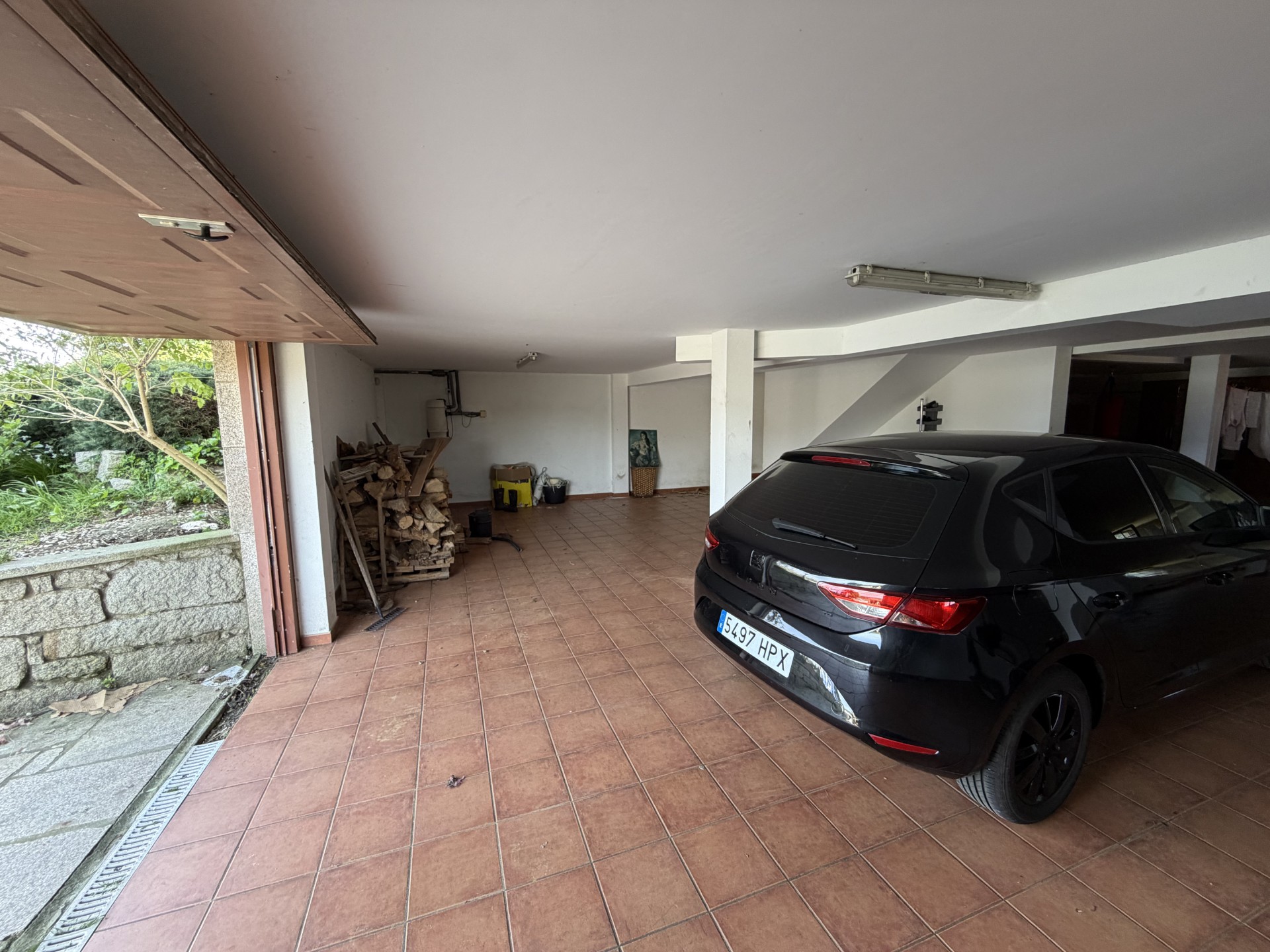 CHALET DE PIEDRA EN VENTA EN PALMEIRA (RIBEIRA) A 5 MINUTOS DE LA PLAYA DE COROSO