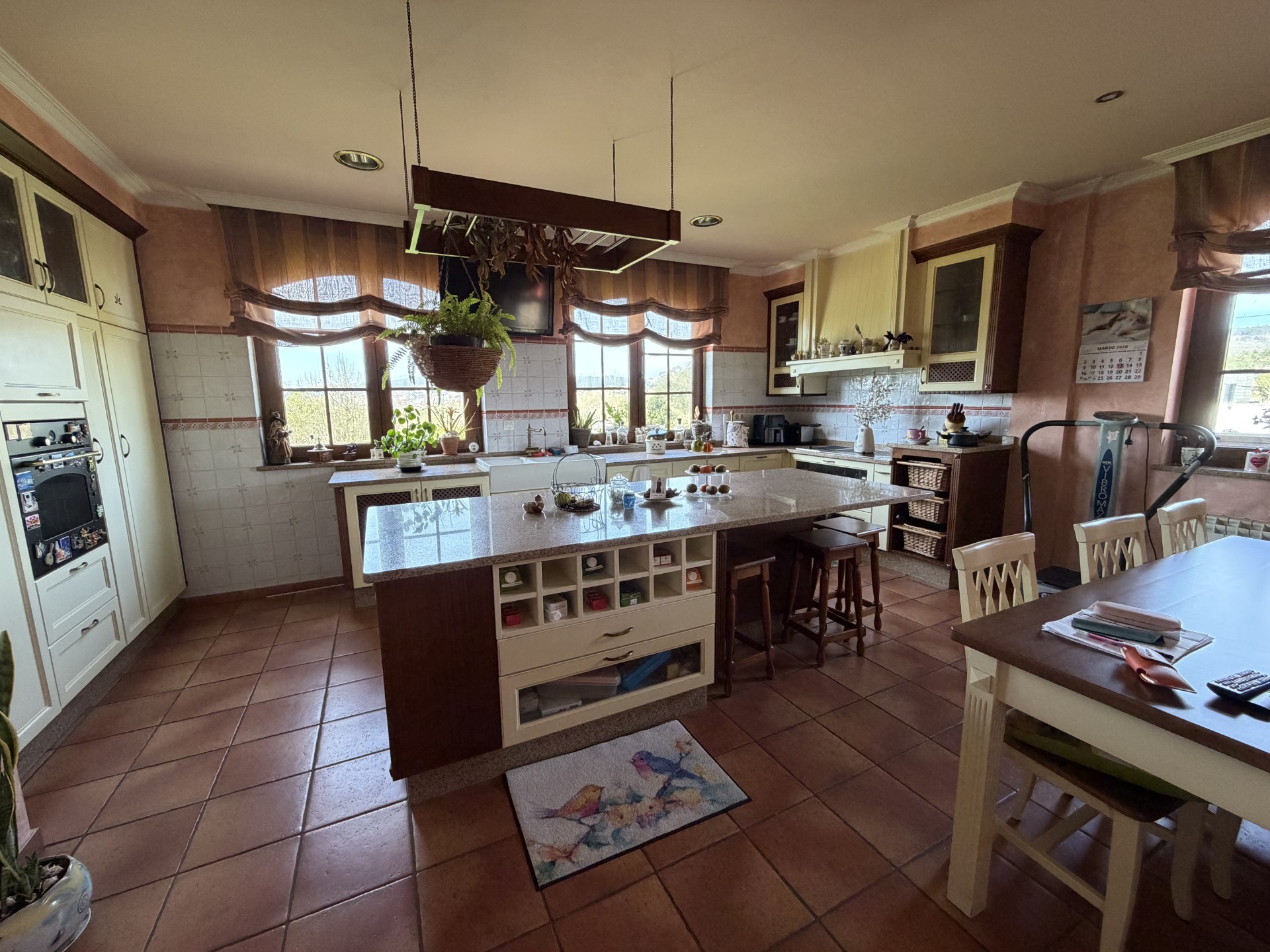 CHALET DE PIEDRA EN VENTA EN PALMEIRA (RIBEIRA) A 5 MINUTOS DE LA PLAYA DE COROSO