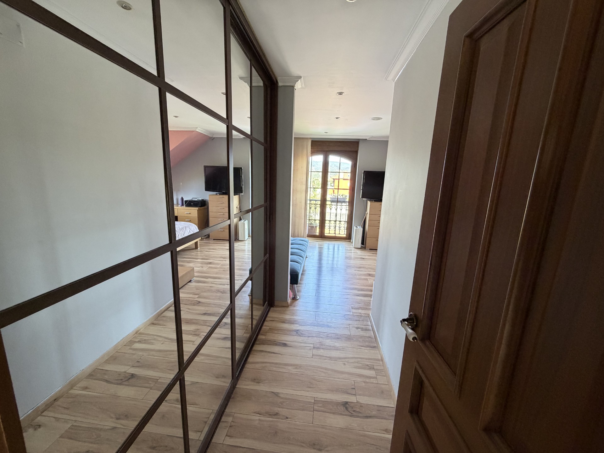 CHALET DE PIEDRA EN VENTA EN PALMEIRA (RIBEIRA) A 5 MINUTOS DE LA PLAYA DE COROSO
