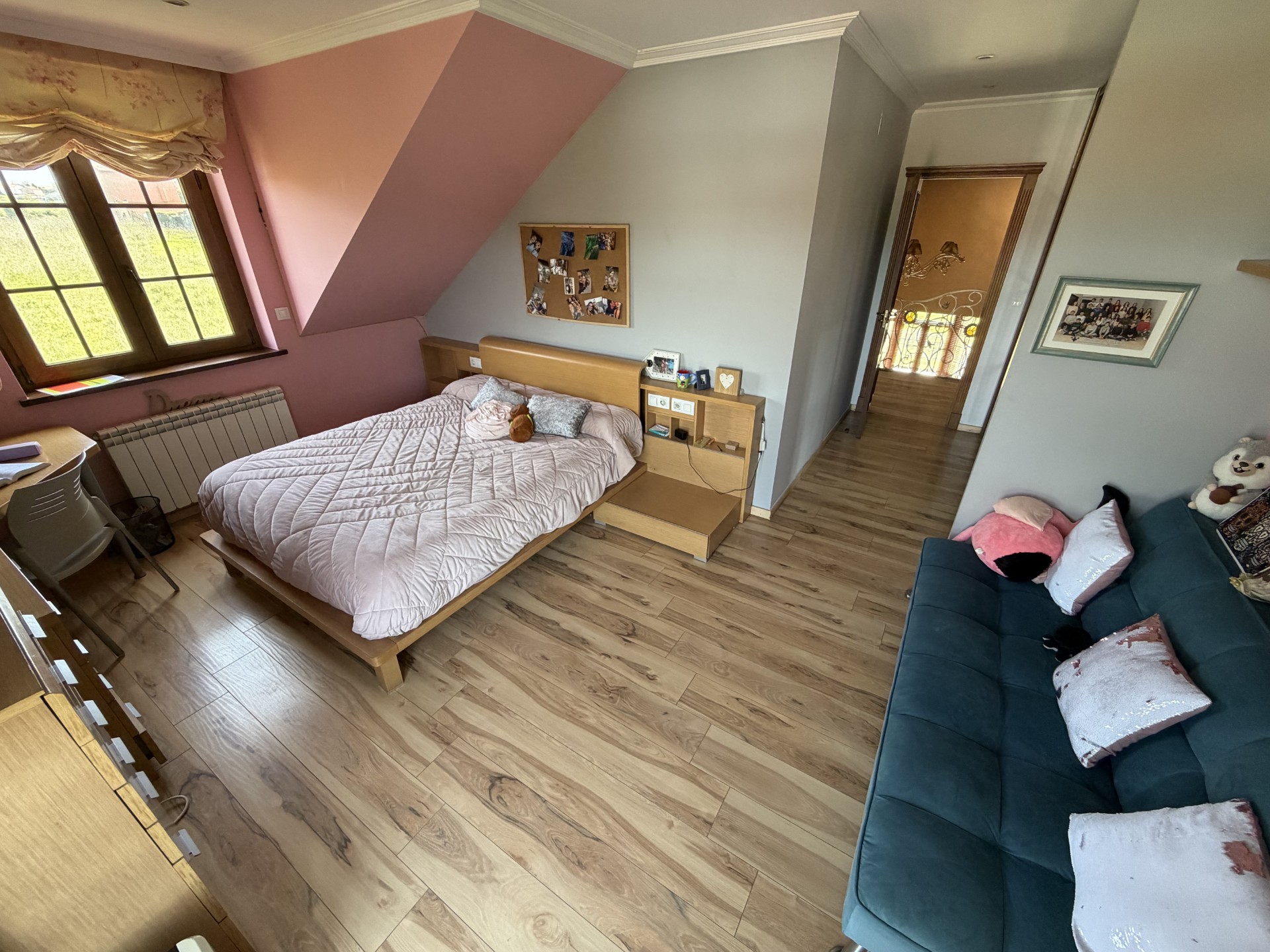CHALET DE PIEDRA EN VENTA EN PALMEIRA (RIBEIRA) A 5 MINUTOS DE LA PLAYA DE COROSO