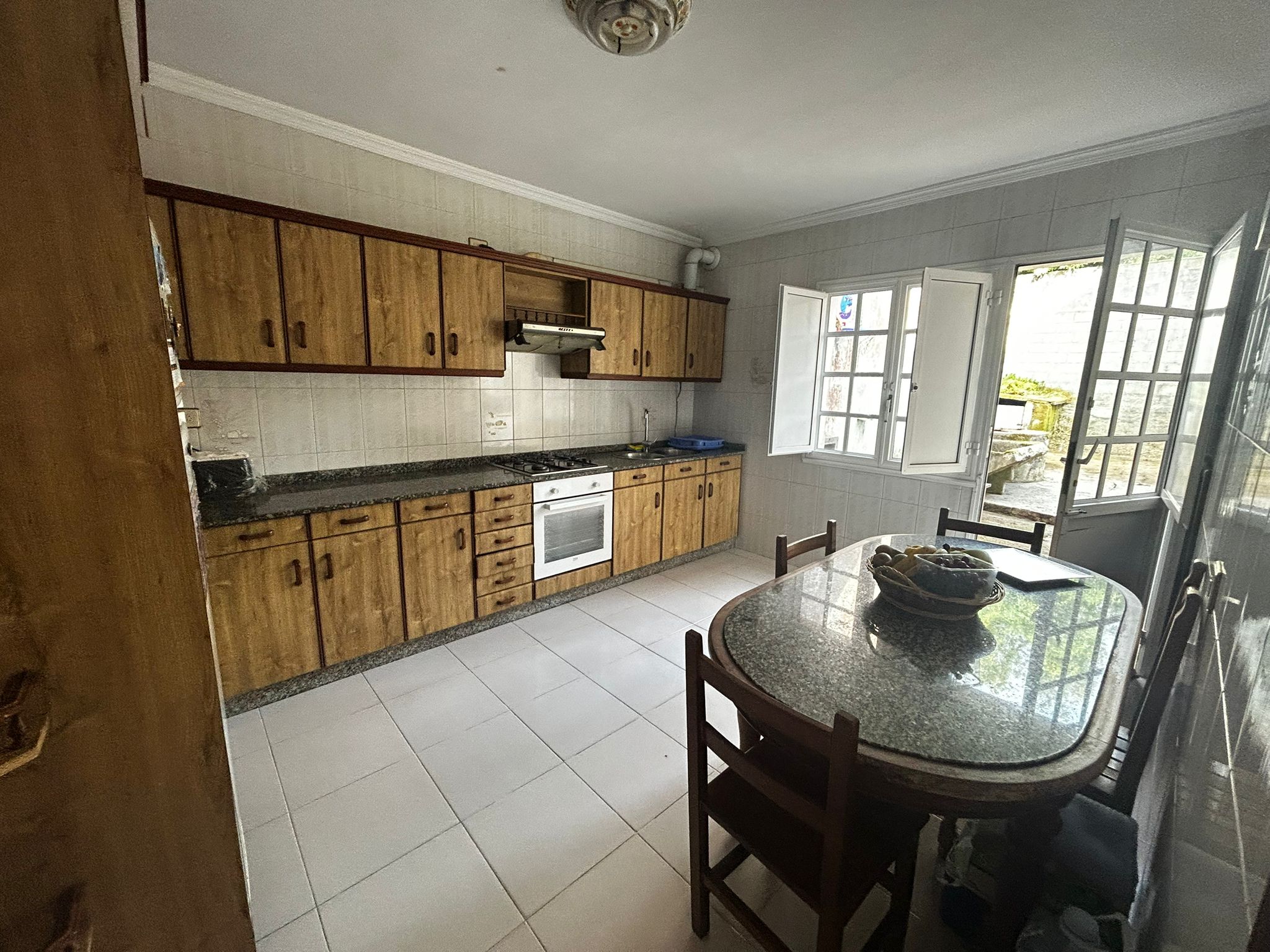 CASA EN VENTA EN RIBEIRA – CENTRO