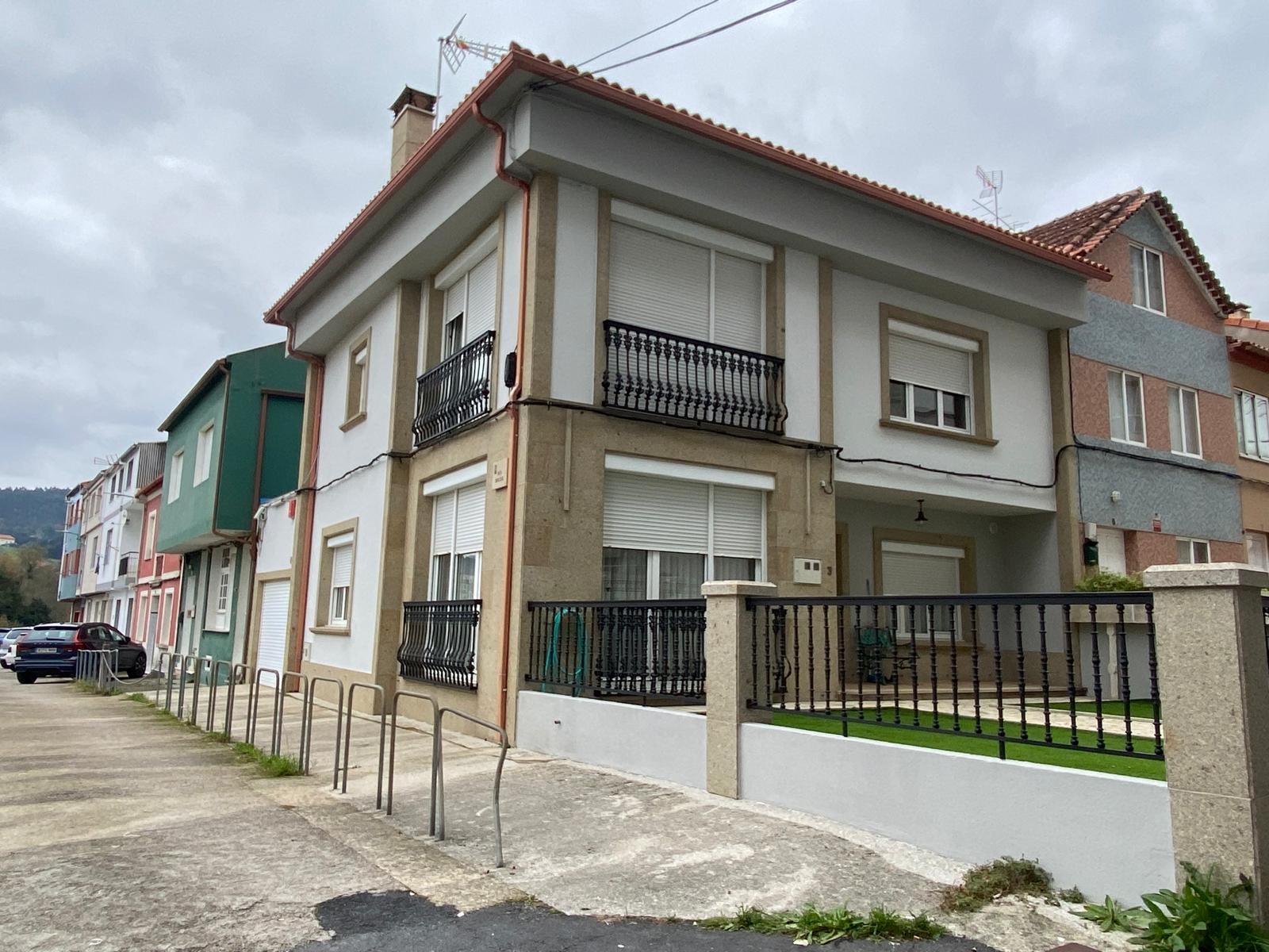 CASA CERCANA A LA PLAYA DE COROSO
