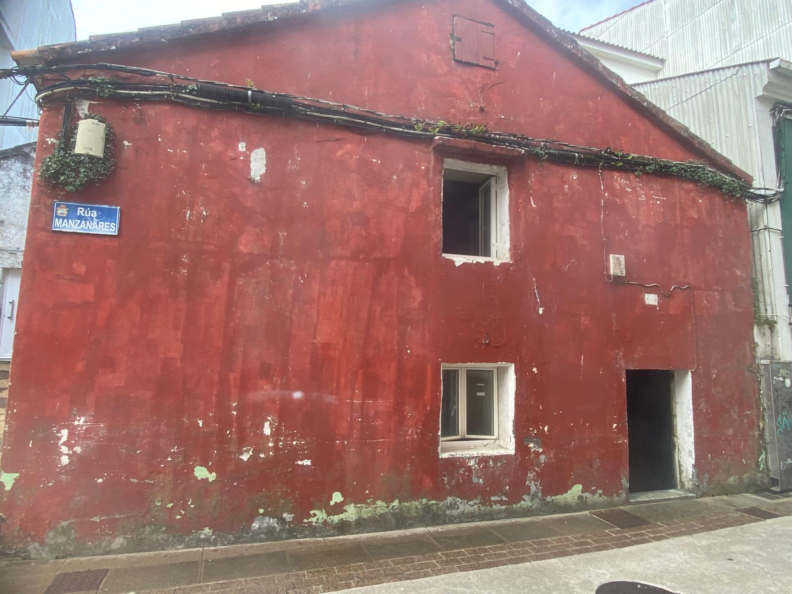 CASA EN CALLE MANZANARES