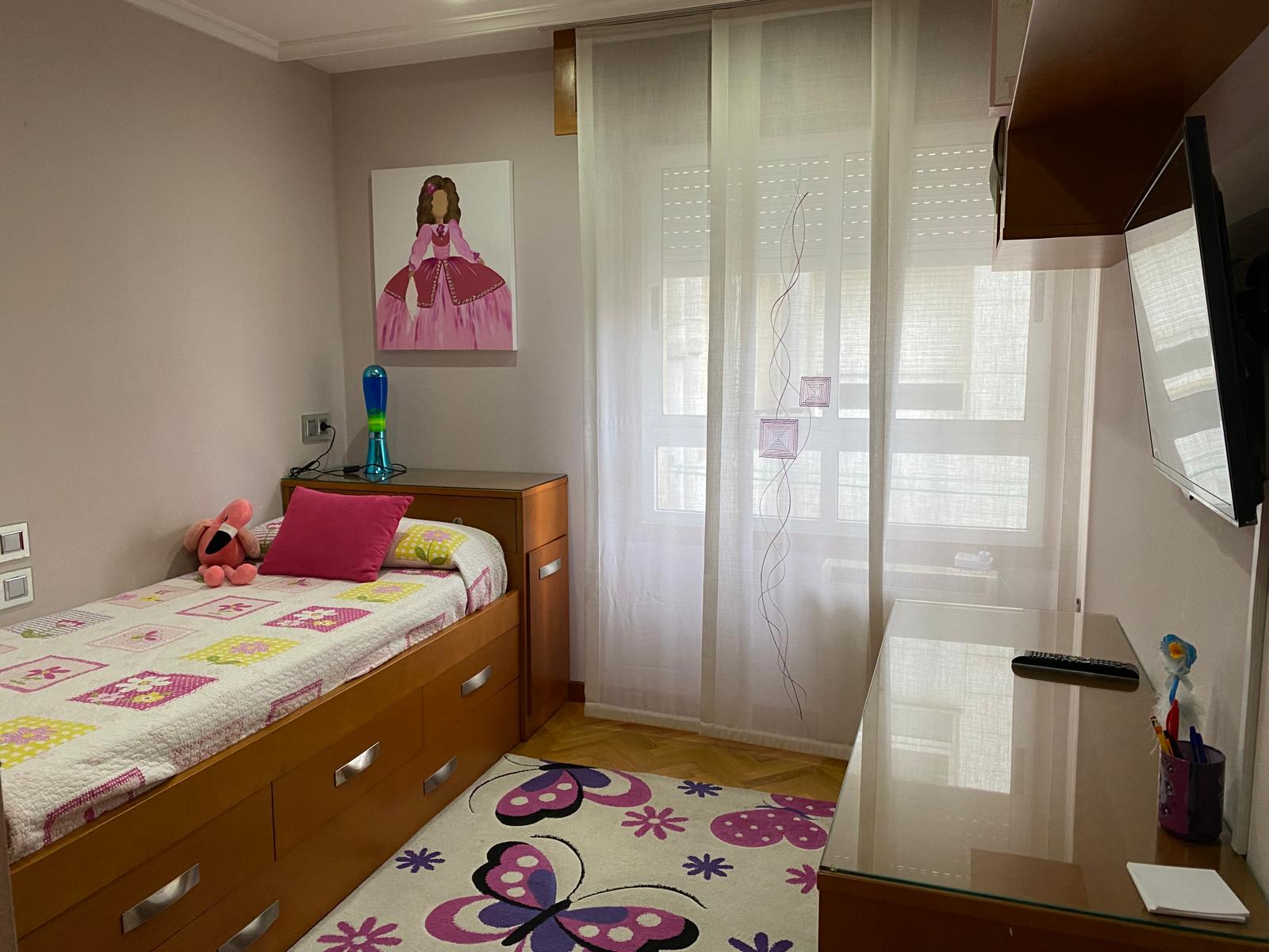 ALQUILER VACACIONAL EN RIBEIRA – MES DE AGOSTO