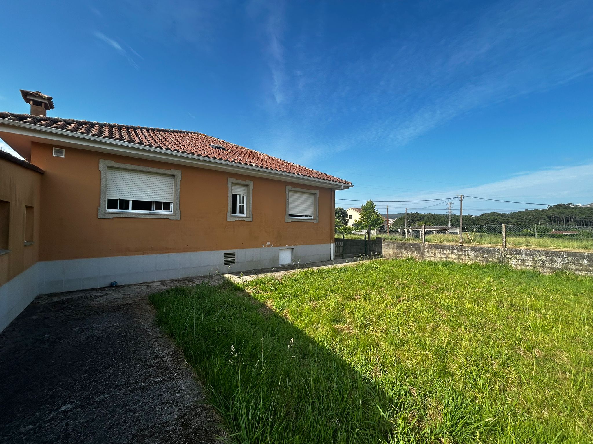VENTA DE CASA EN PALMEIRA – RIBEIRA – LISTA PARA ENTRAR A VIVIR – PARCELA DE 1.700 M²